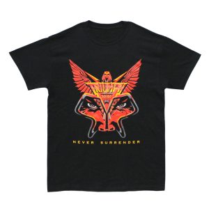 Triumph Never Surrender - Black